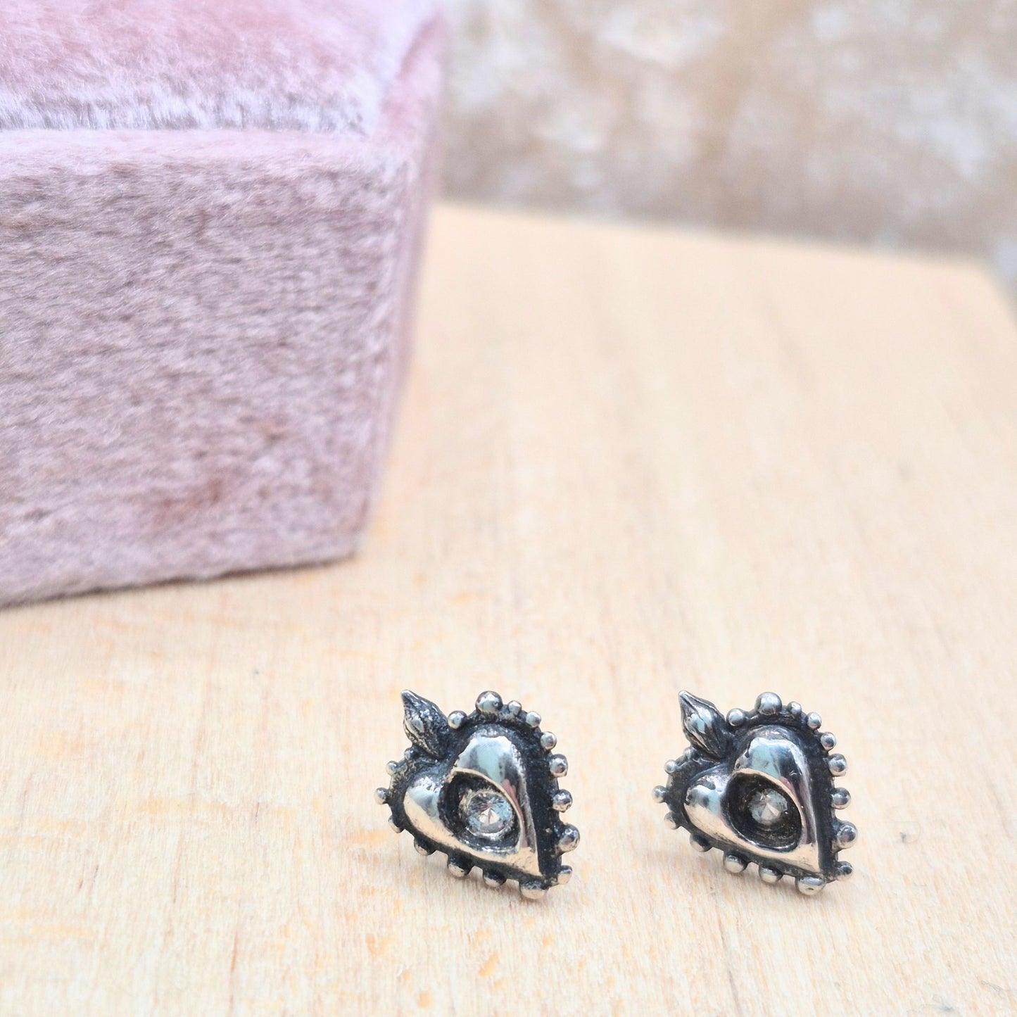 Sapphire Sacred Heart Posts