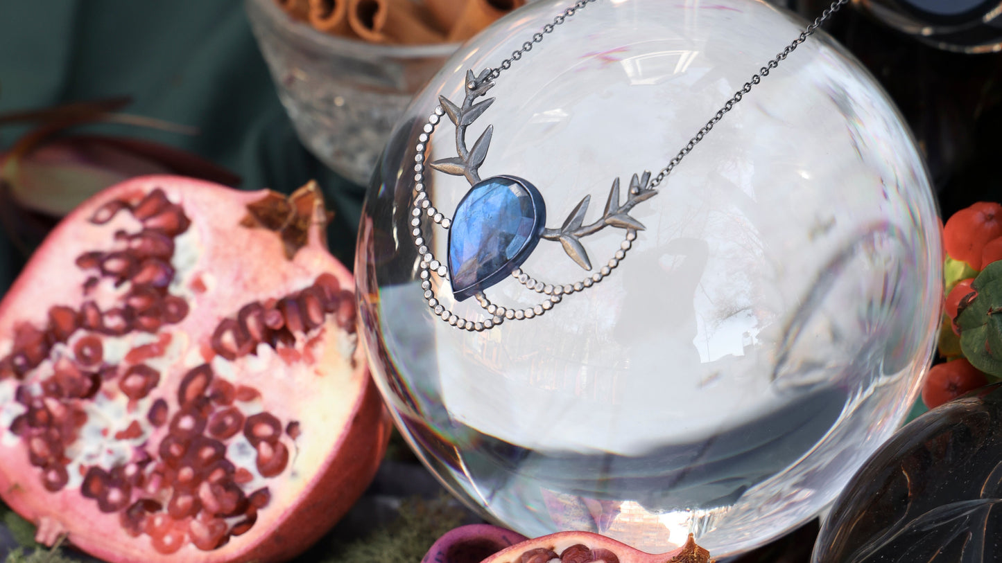 Leaf and Labradorite Victorian Necklace